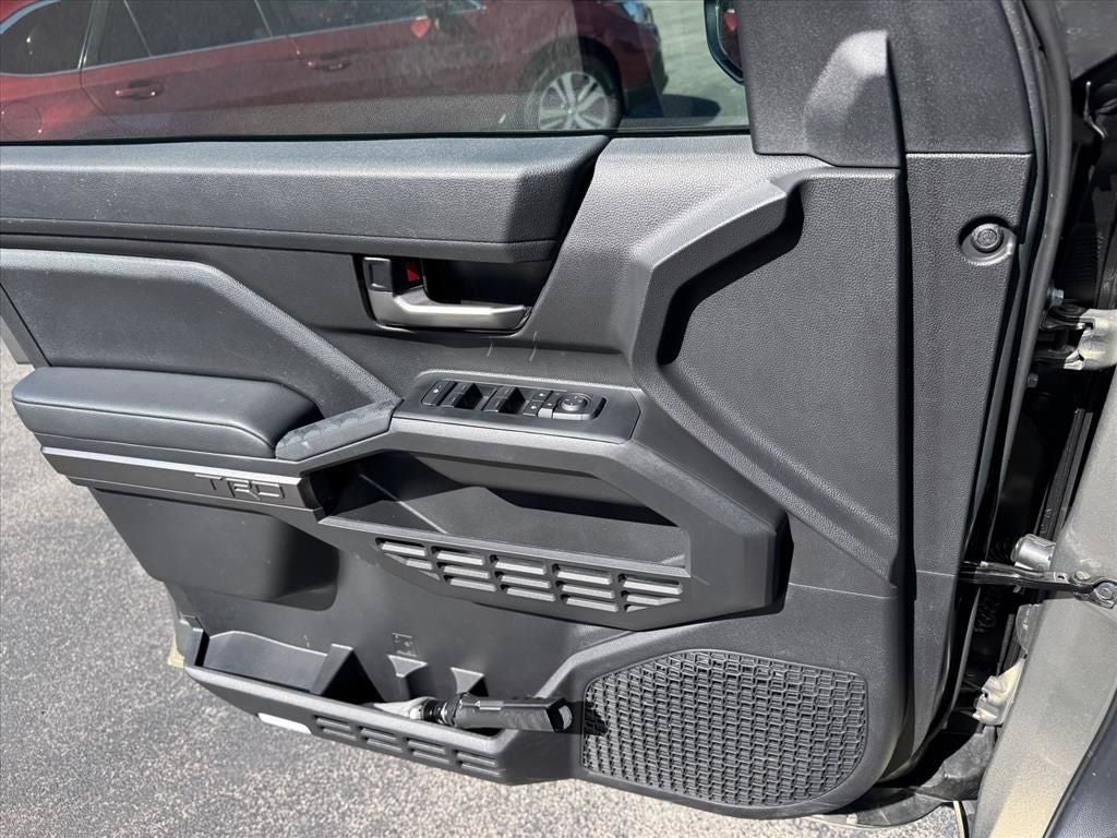 2025 Toyota Tacoma Hybrid TRD Off Road