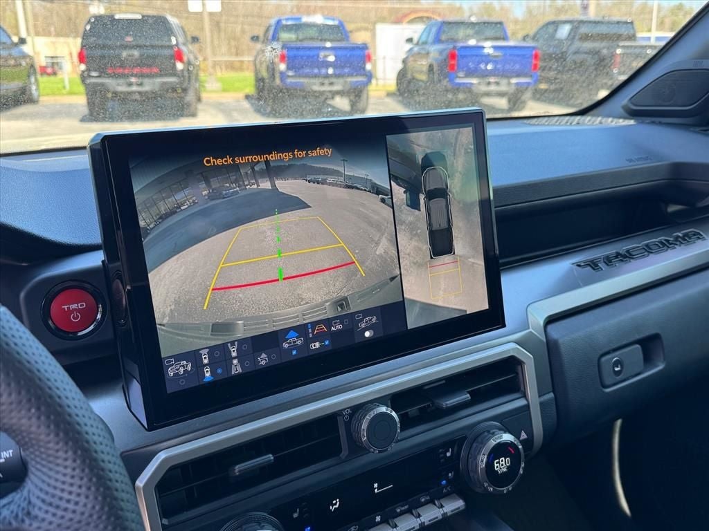 2025 Toyota Tacoma Hybrid TRD Off Road