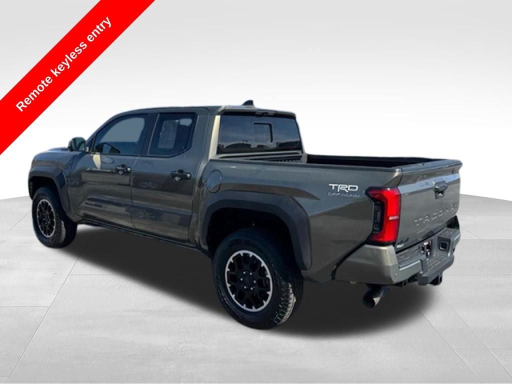 2025 Toyota Tacoma Hybrid TRD Off Road