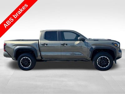 2025 Toyota Tacoma Hybrid TRD Off Road