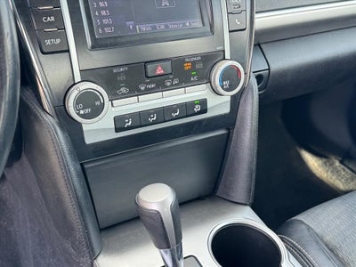 2014 Toyota Camry SE
