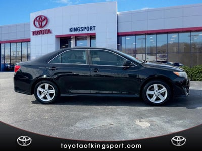 2014 Toyota Camry SE