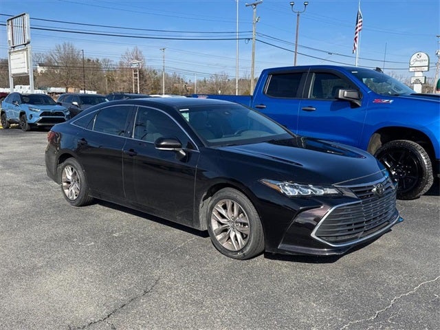 2019 Toyota Avalon XLE