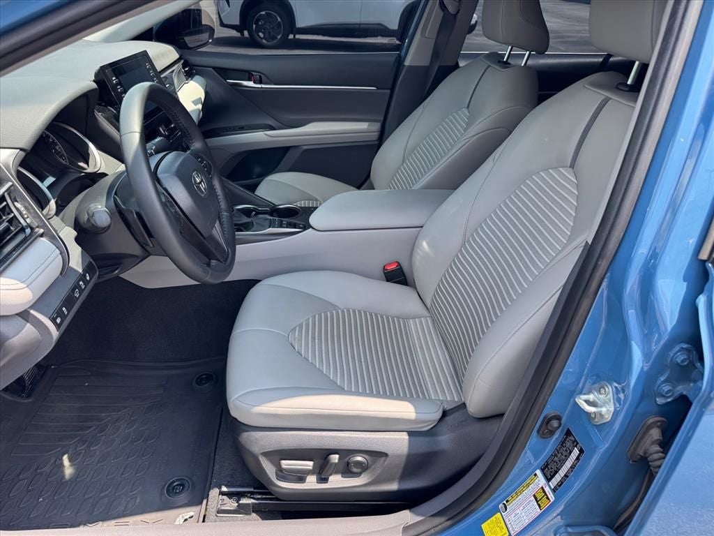 2024 Toyota Camry Hybrid SE
