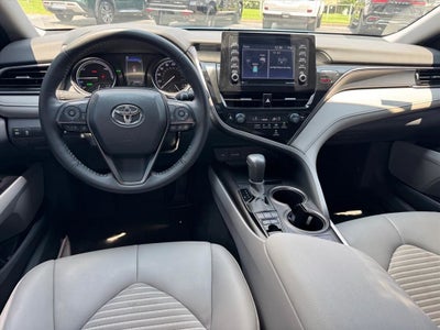 2024 Toyota Camry Hybrid SE