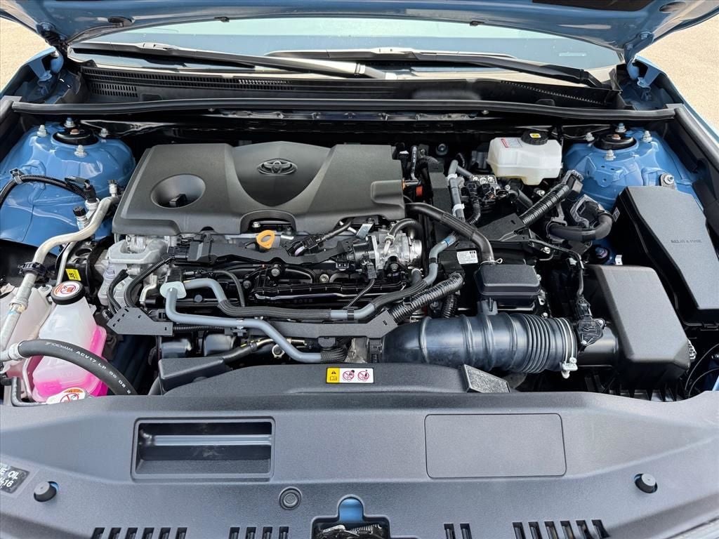 2024 Toyota Camry Hybrid SE