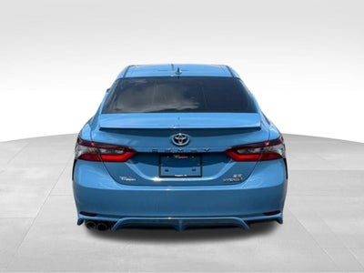 2024 Toyota Camry Hybrid SE