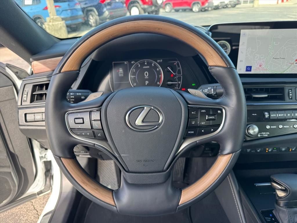 2024 Lexus ES 350 Ultra Luxury