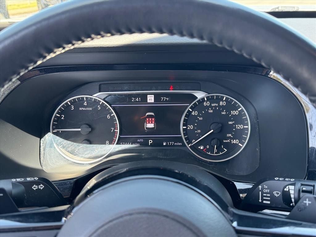 2023 Nissan Pathfinder SL