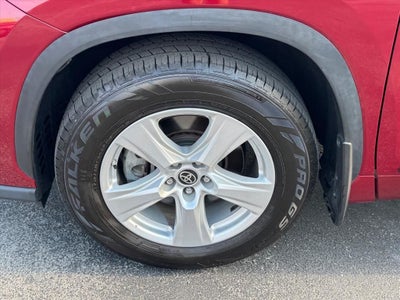 2022 Toyota Highlander Hybrid LE