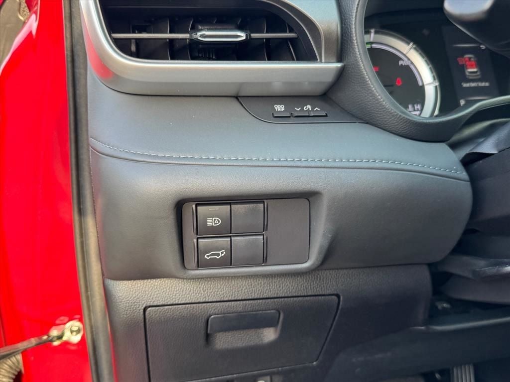 2022 Toyota Highlander Hybrid LE