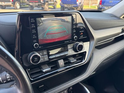 2022 Toyota Highlander Hybrid LE