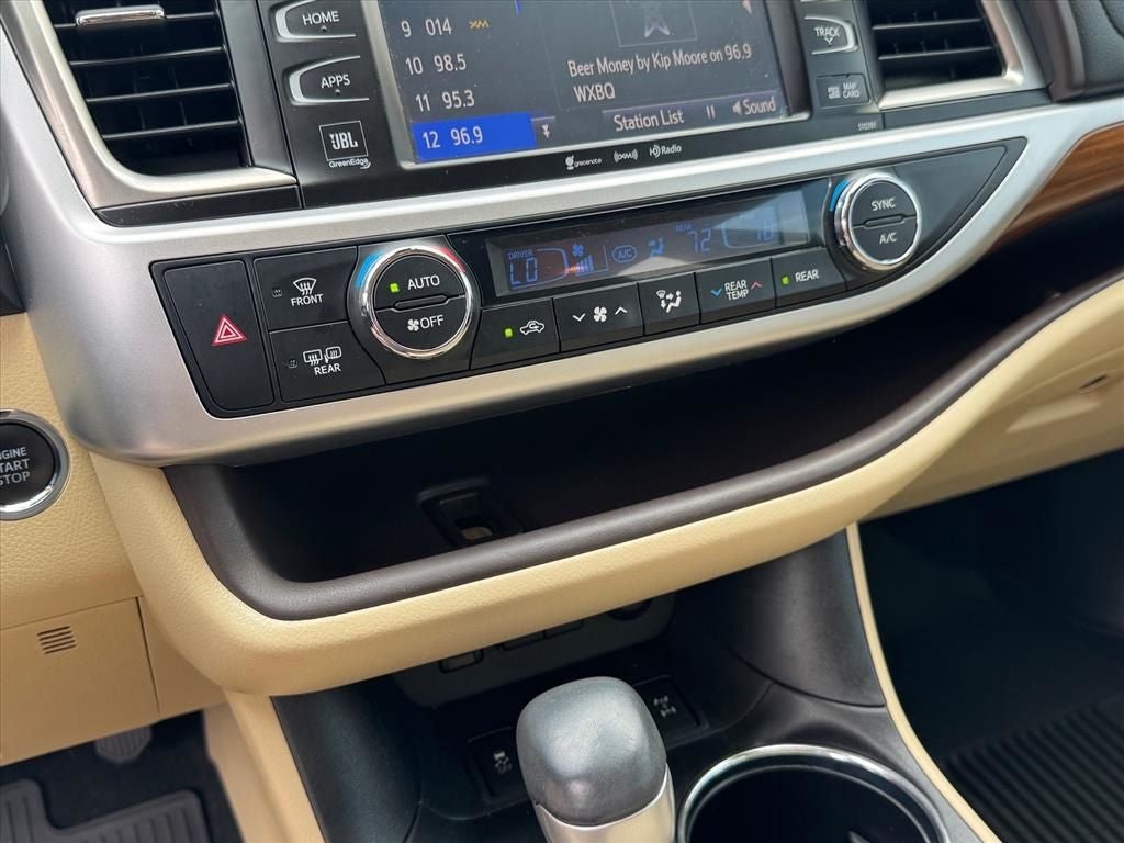 2019 Toyota Highlander Limited Platinum