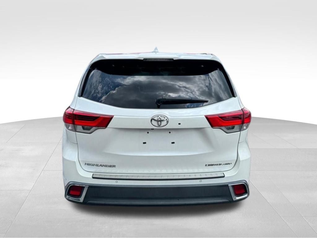2019 Toyota Highlander Limited Platinum