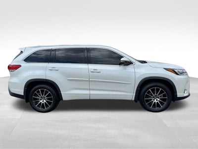 2019 Toyota Highlander Limited Platinum