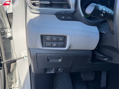 2024 Toyota Highlander Hybrid Platinum