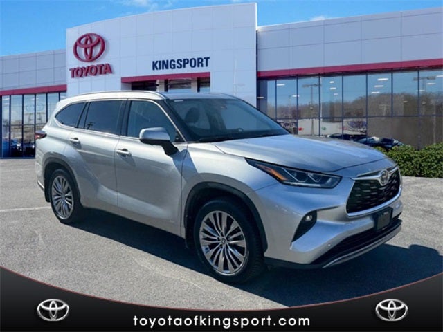 2024 Toyota Highlander Hybrid Platinum
