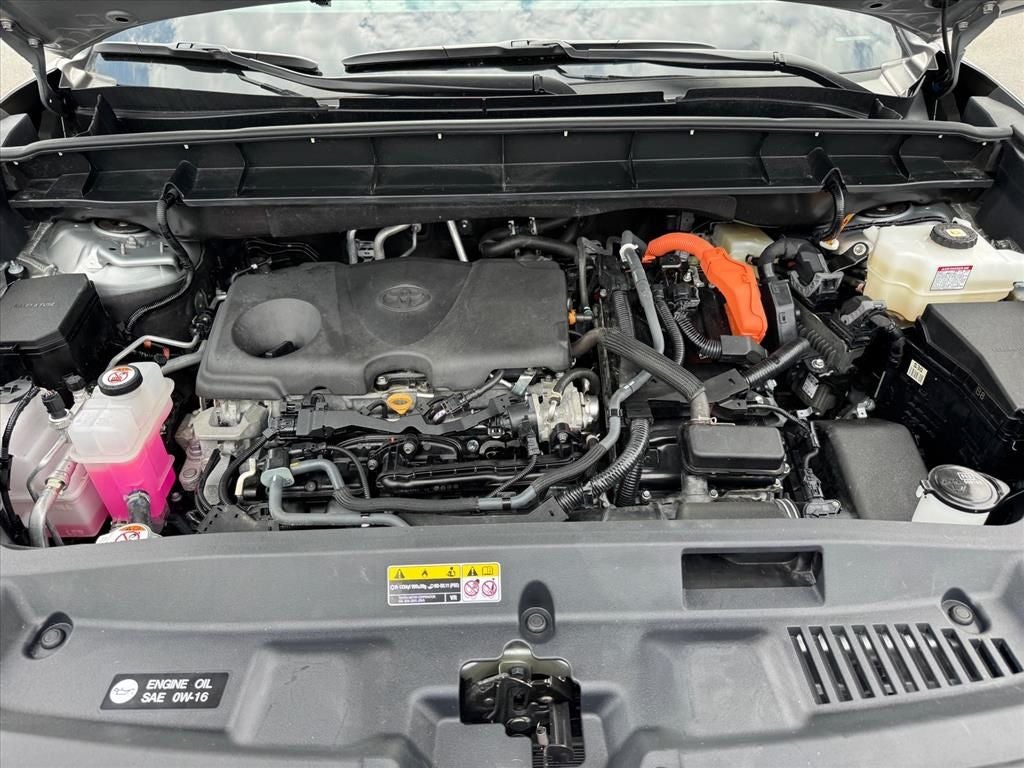 2024 Toyota Highlander Hybrid Platinum