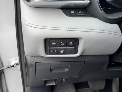 2024 Toyota Highlander Hybrid Platinum