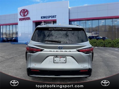 2023 Toyota Sienna Platinum 7 Passenger
