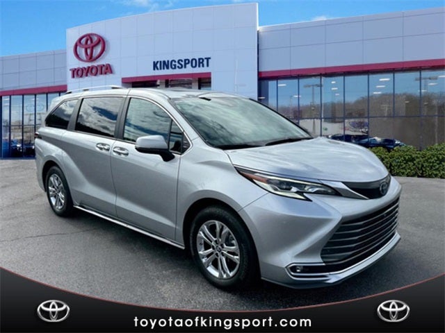 2023 Toyota Sienna Platinum 7 Passenger