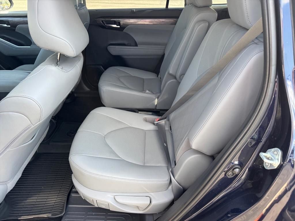 2020 Toyota Highlander Platinum
