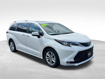 2024 Toyota Sienna XLE 7 Passenger
