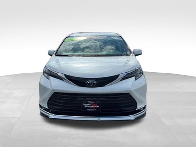 2024 Toyota Sienna XLE 7 Passenger