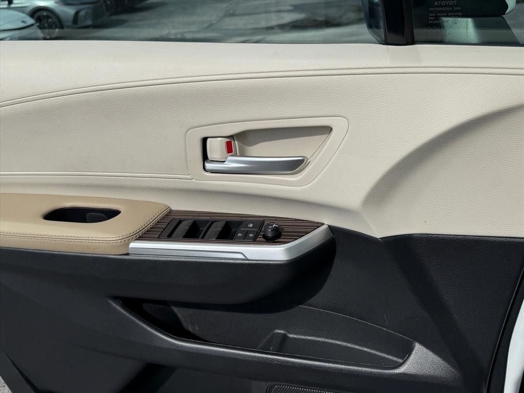 2024 Toyota Sienna XLE 7 Passenger