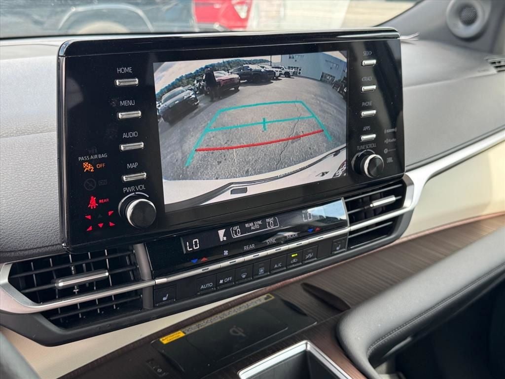 2024 Toyota Sienna XLE 7 Passenger