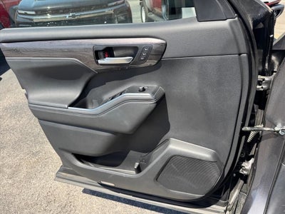 2024 Toyota Highlander Platinum