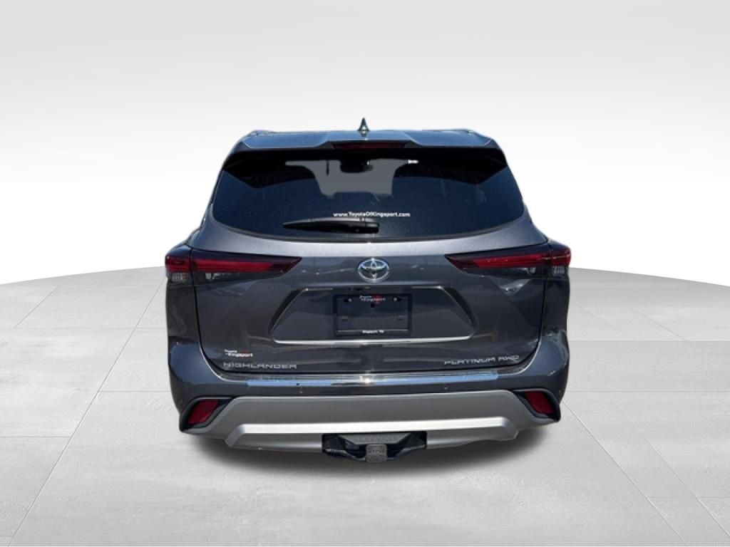 2024 Toyota Highlander Platinum