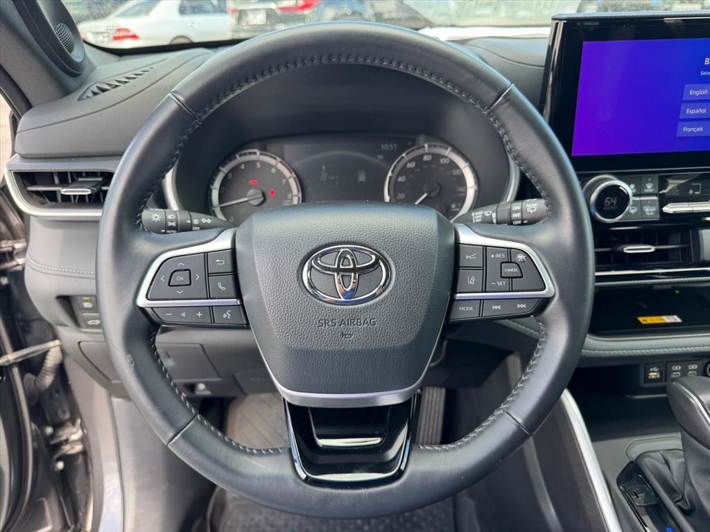 2024 Toyota Highlander XSE