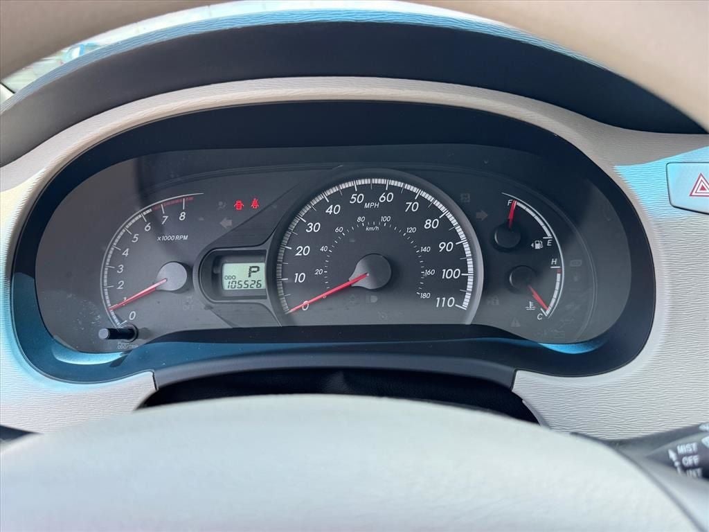 2013 Toyota Sienna LE 8 Passenger