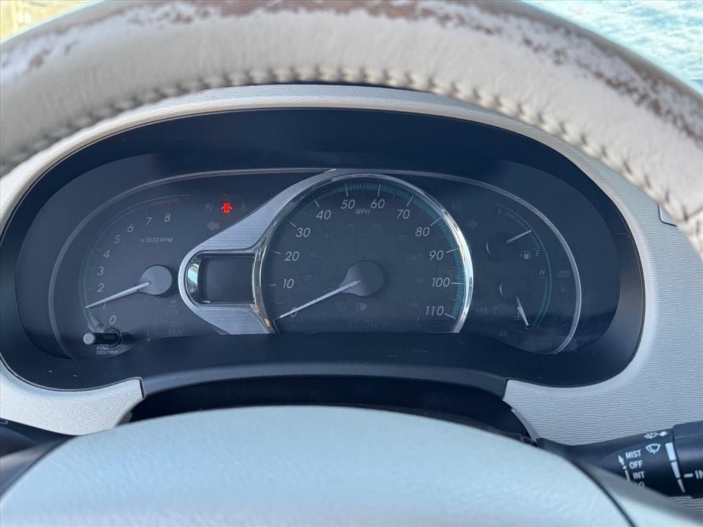 2014 Toyota Sienna XLE 8 Passenger