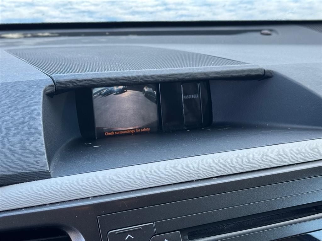 2014 Toyota Sienna XLE 8 Passenger