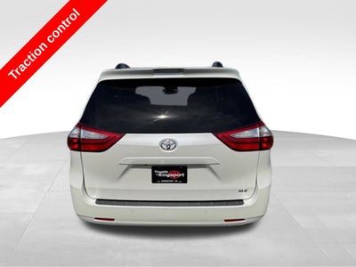 2019 Toyota Sienna XLE 8 Passenger