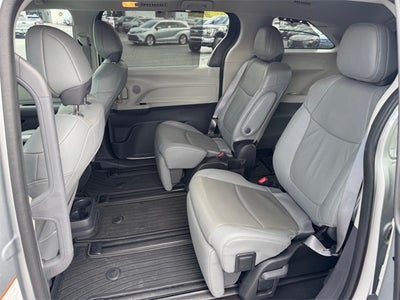 2024 Toyota Sienna Limited 7 Passenger