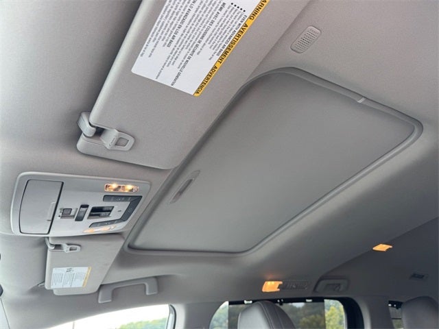 2024 Toyota Sienna Limited 7 Passenger