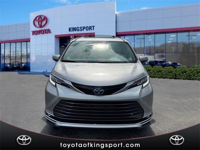 2024 Toyota Sienna Limited 7 Passenger