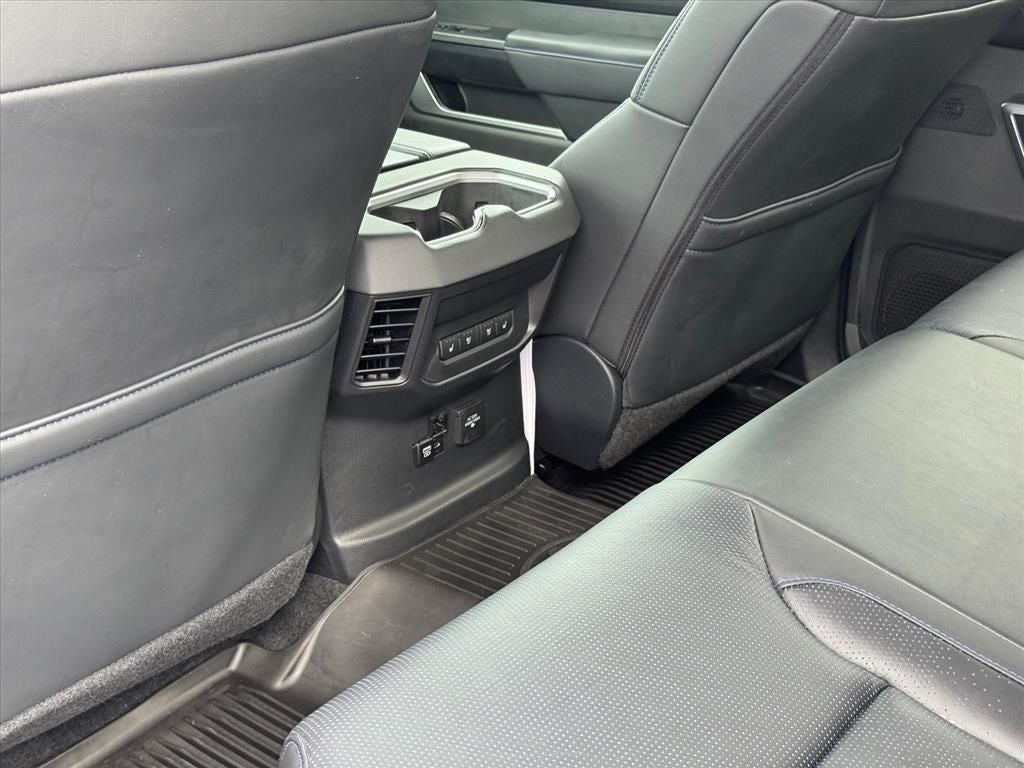 2024 Toyota Tundra Platinum