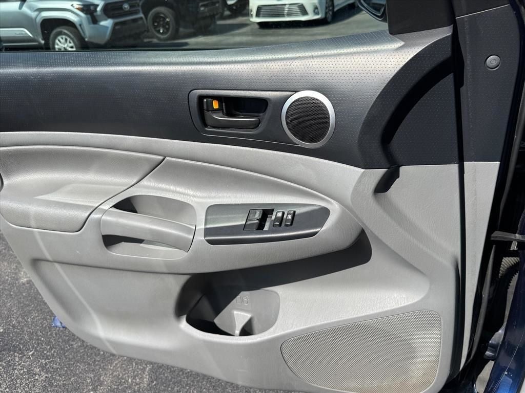 2013 Toyota Tacoma Base