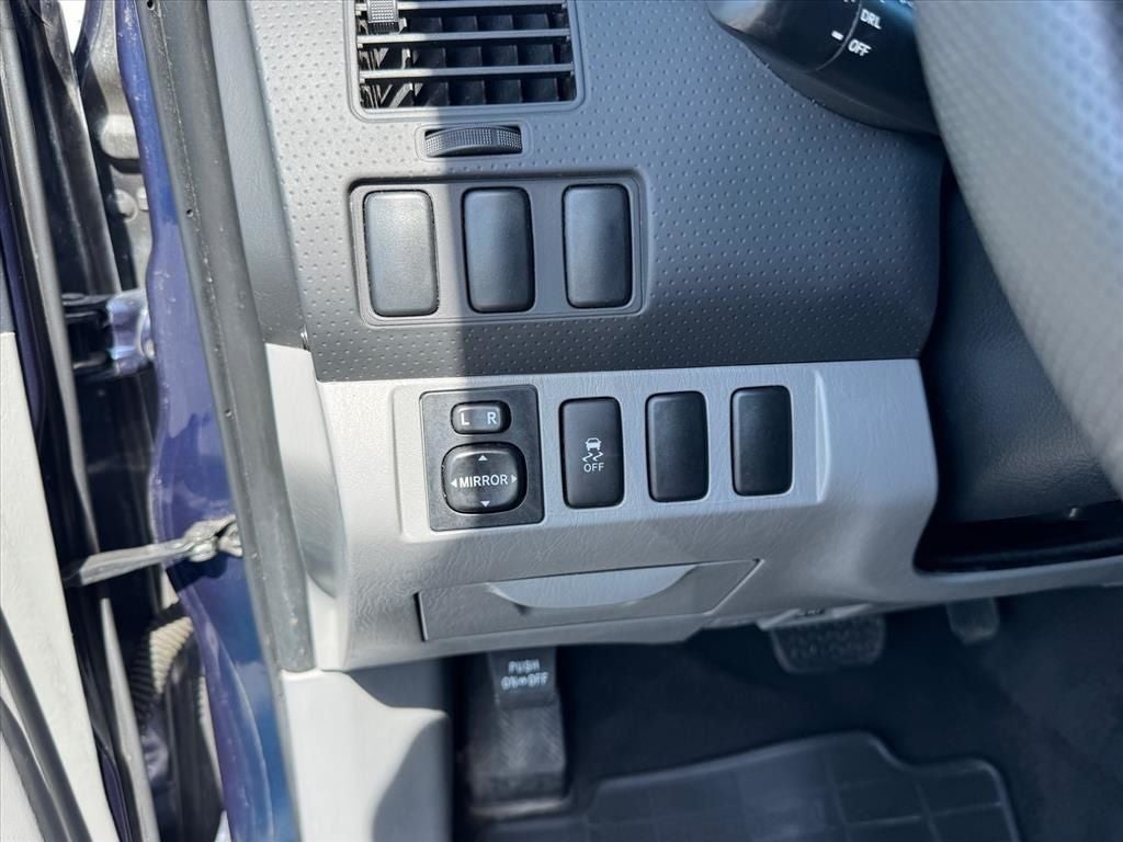 2013 Toyota Tacoma Base