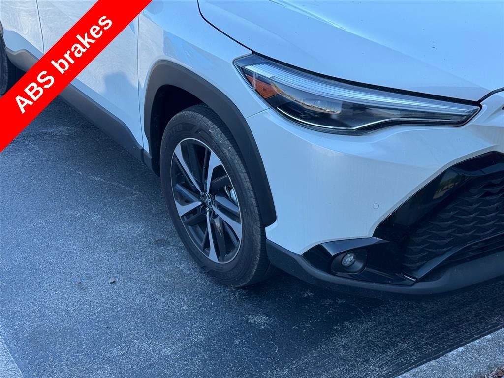 2025 Toyota Corolla Cross Hybrid XSE