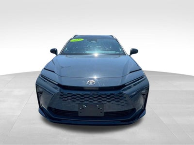 2025 Toyota Crown Signia Limited