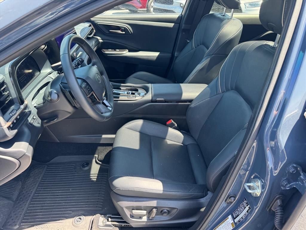 2025 Toyota Crown Signia Limited