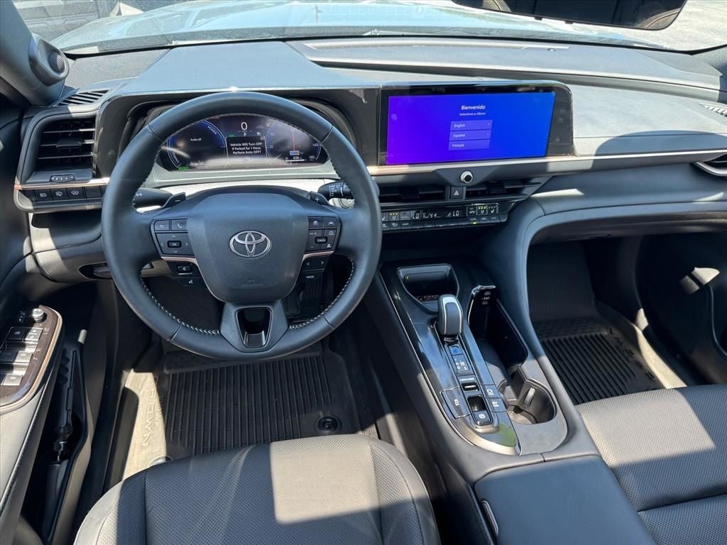 2025 Toyota Crown Signia Limited