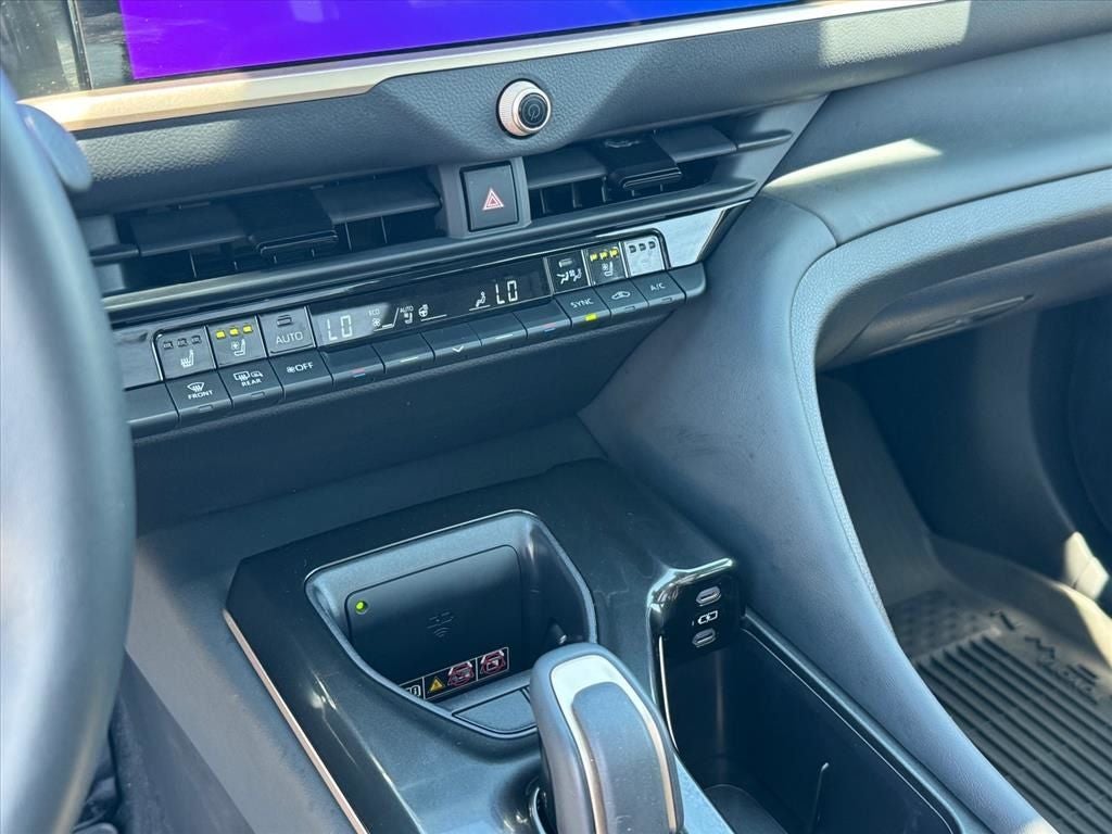 2025 Toyota Crown Signia Limited