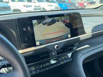 2025 Toyota Crown Signia Limited