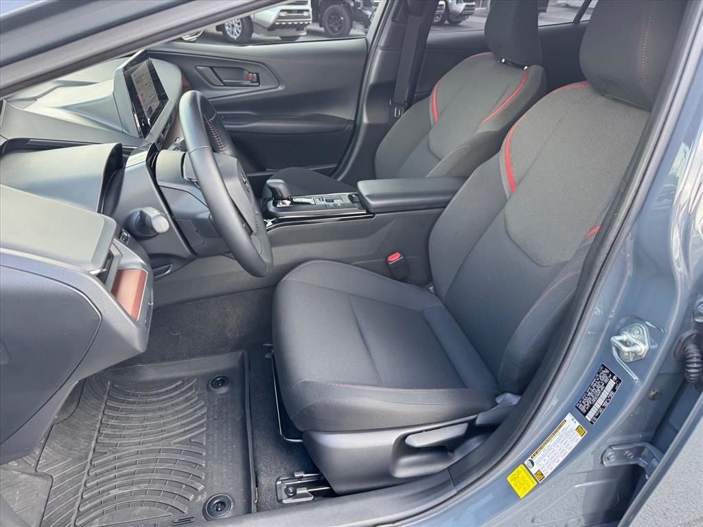 2024 Toyota Prius Prime SE